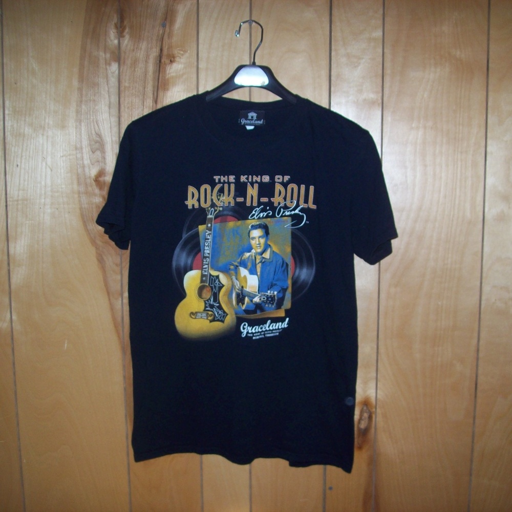 Graceland T-Shirt with Elvis Graphic print
